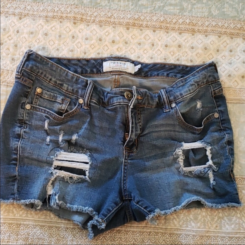 Torrid distressed Denim Shorts